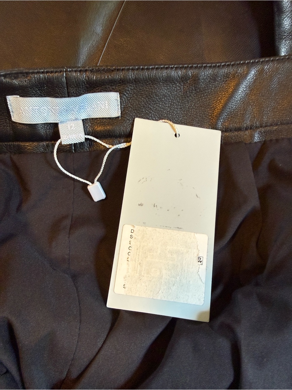 Nwt Antonio Melani Gisele Leather Pencil Skirt — image 6 of 7